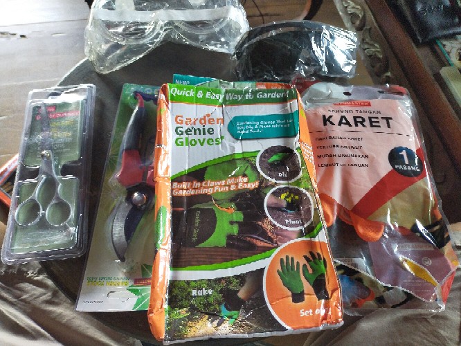 Garden Genie Gloves -quick & Easy Way To Garden-sarung Tangan Berkebun