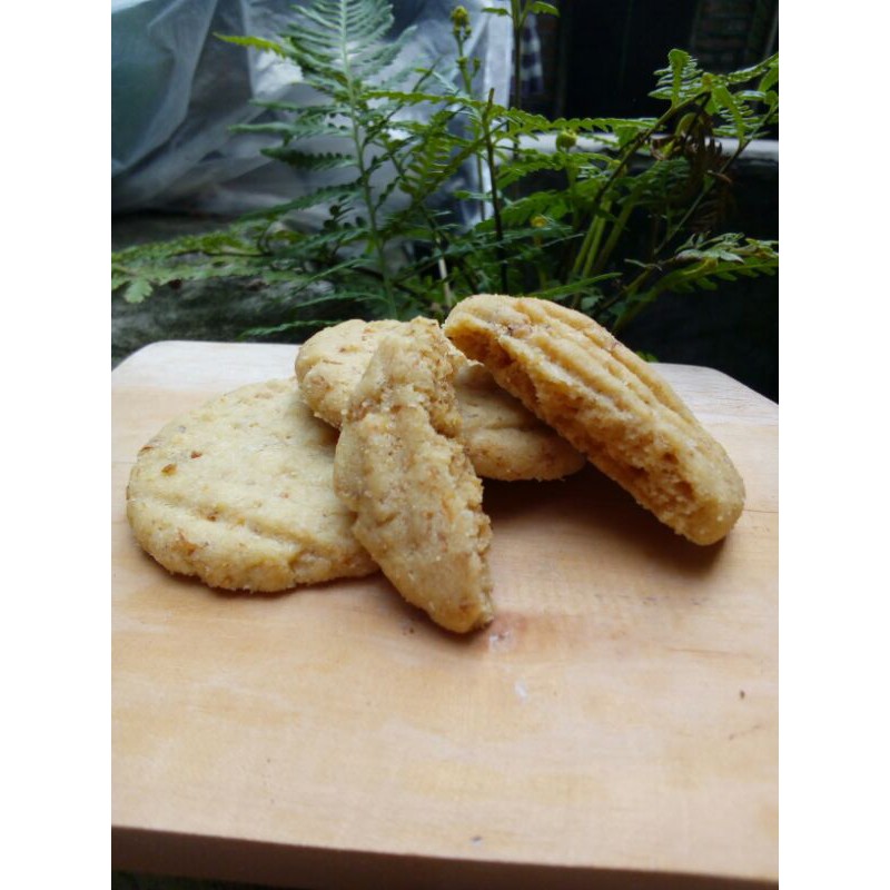 

Kue Kering Kelapa atau Cookies Kelapa