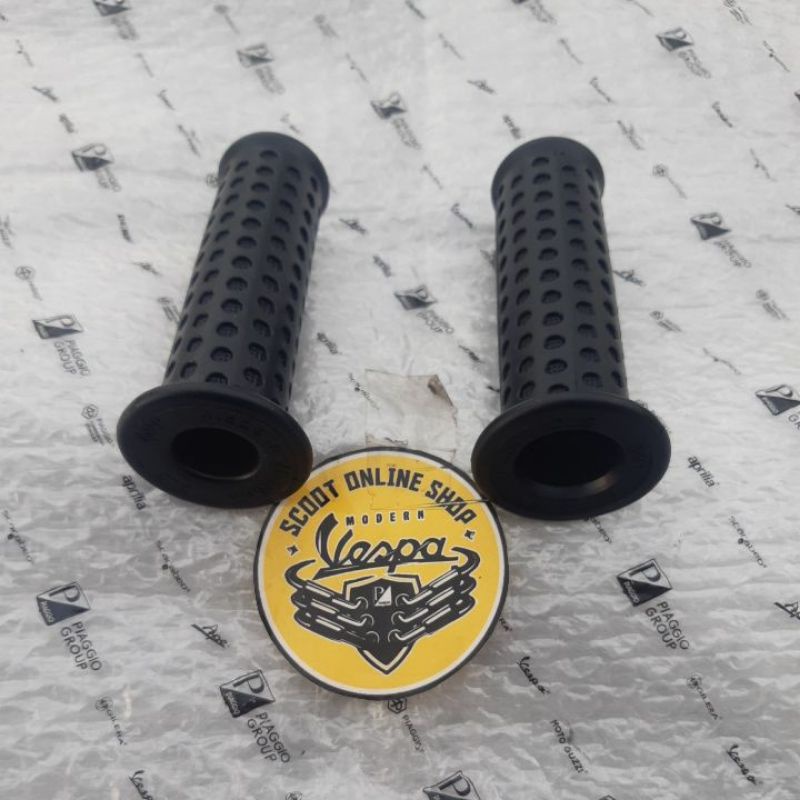 Handgrip Kanan Kiri Vespa Matic LX S Sprint Primavera / Karet Stang Vespa Matic