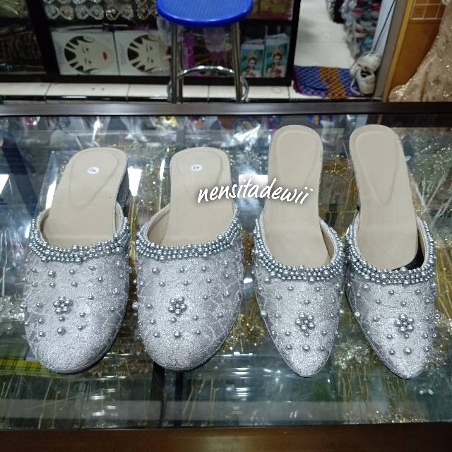 Selop Pengantin Mutiara / Selop Manten Variasi Mutiara