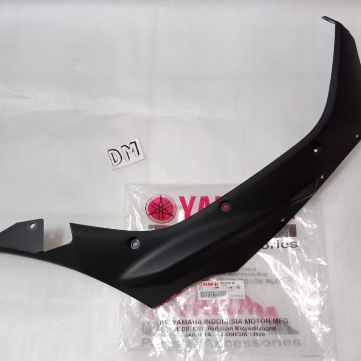 Cover Under Dek Bawah KANAN Yamaha Lexi 125 B3F-F8395-00
