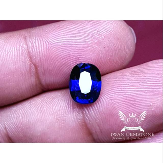 ROYAL BLUE SAPPHIRE