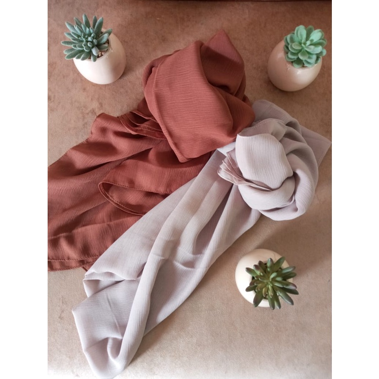 Umama Scarf - Hijab Segi Empat Corn Syari