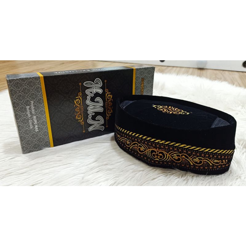 Songkok Bordir Hitam / Pwci Hitam Bordir / Songkok Hitam Bordir / PECI SONGKOK KOPYAH BORDIR MOTIF HMN