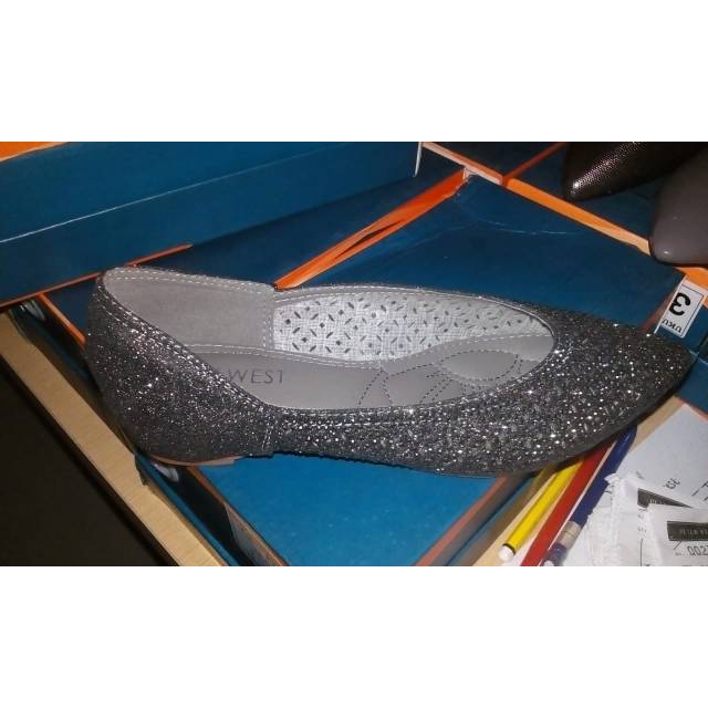 Sendal key west asli