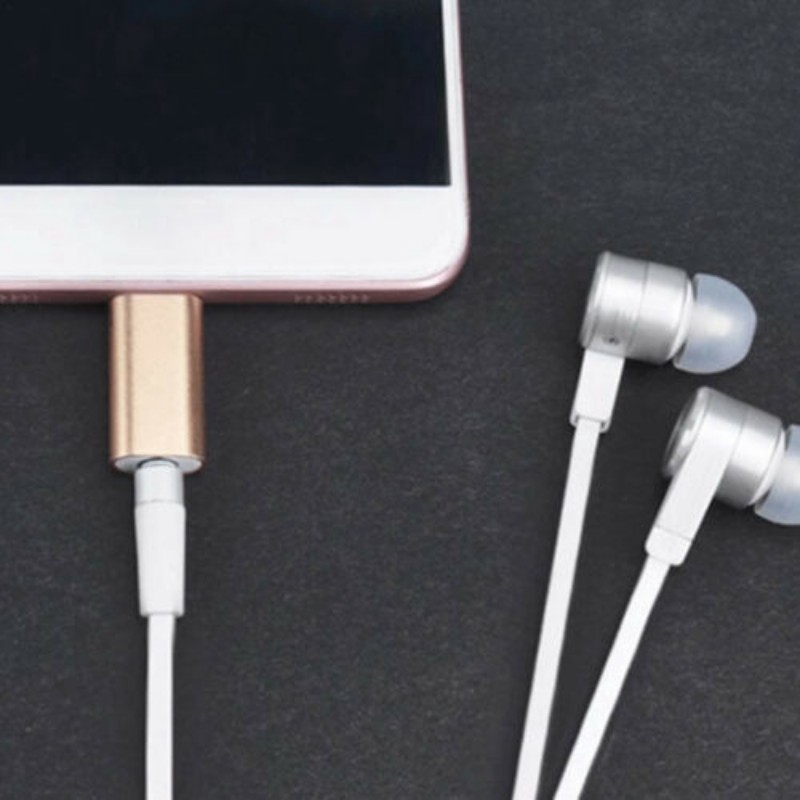 Adapter Konverter USB Tipe-C Ke AUX 3.5mm Bahan Metal Untuk Headphone