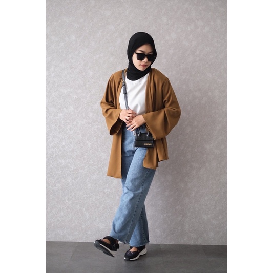 Hprojects - Akabe Basic Outer