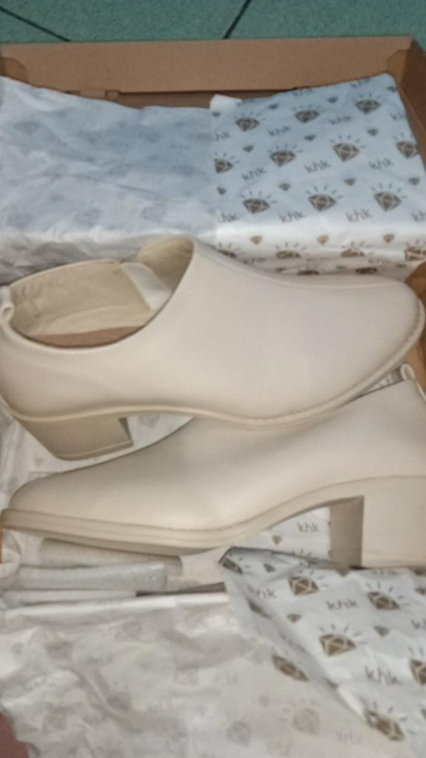 Khakikakiku Jill Oxford Cream