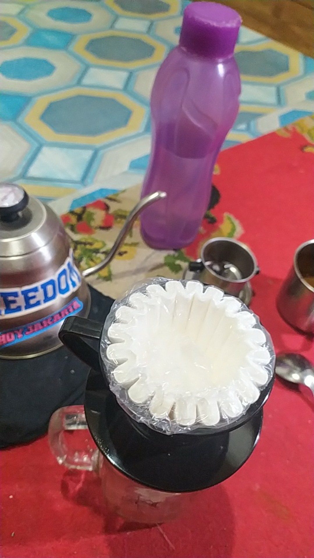 Suji Wave Dripper 155 Black, White Paper Filter Wave