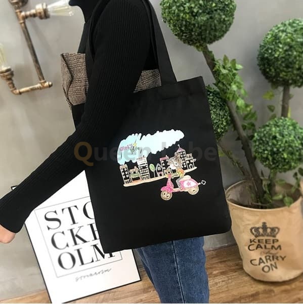 

Queen Label - Canvas Tote Cartoon