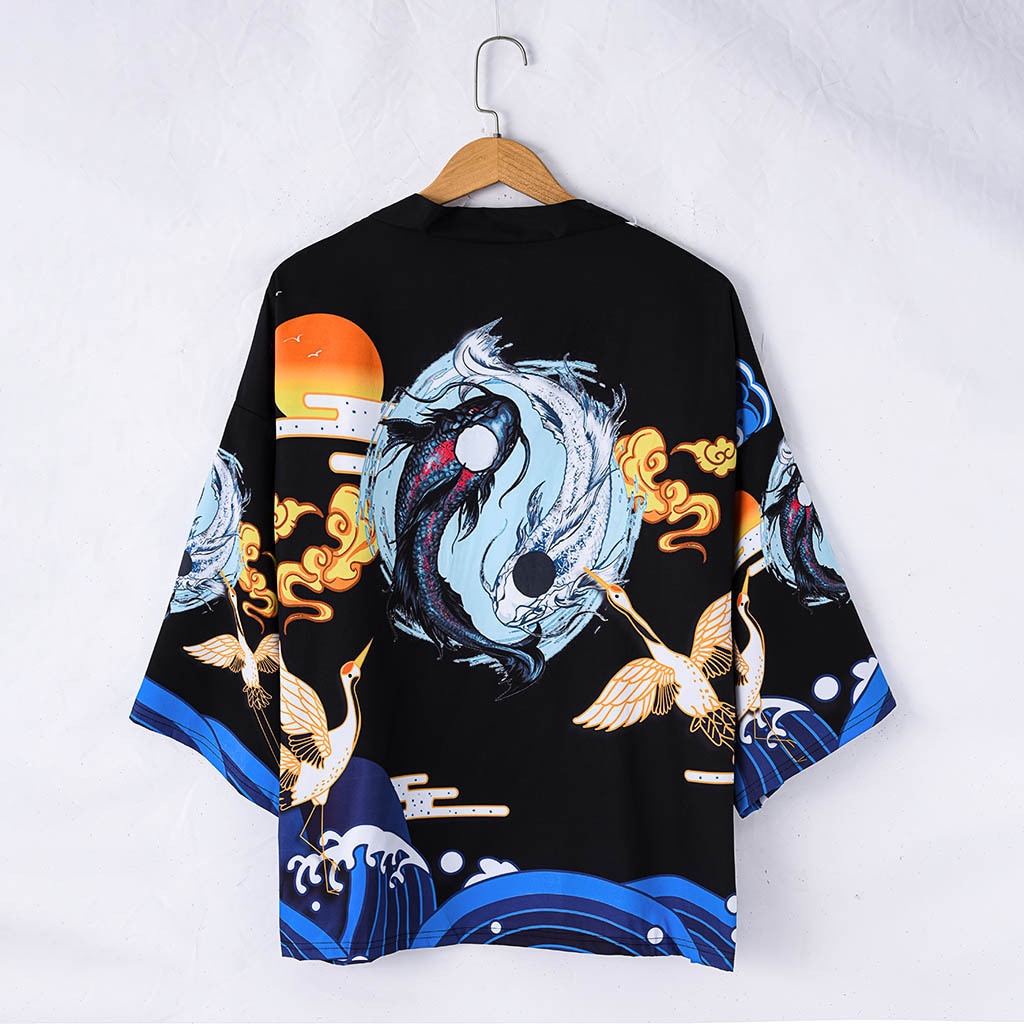 Kimono Haori Motif Koi - Tampilan Eksotis, Keindahan Koi dalam Setiap Gerakan