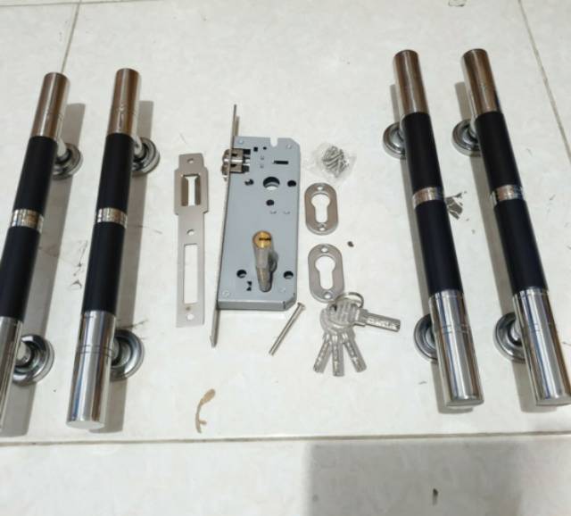 Paket handle pintu 33 cm Stainless bulat marroon 2 set plus kunci roller