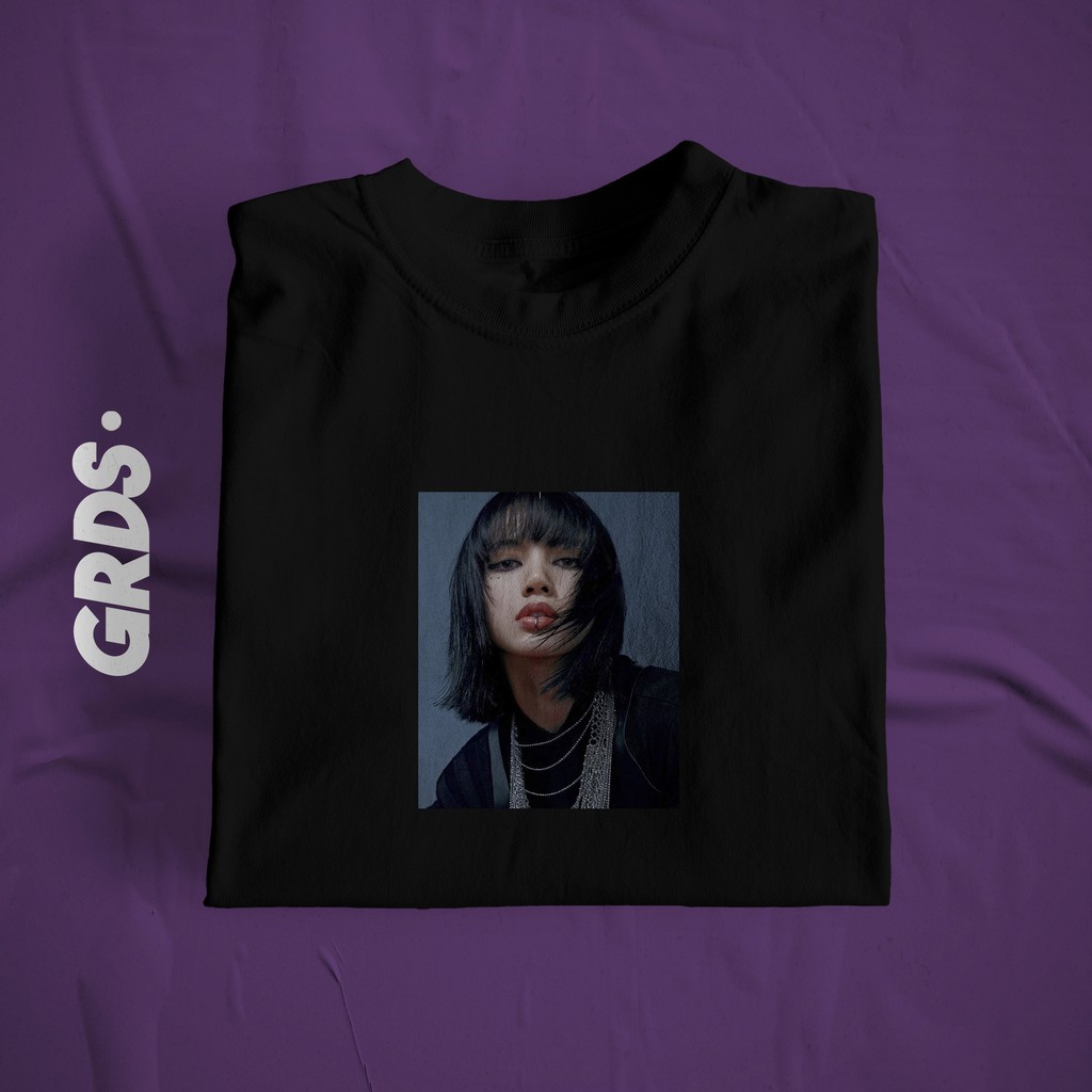 KAOS LISA BLACKPINK / T-SHIRT LISA BLACKPINK - FREE STICKER