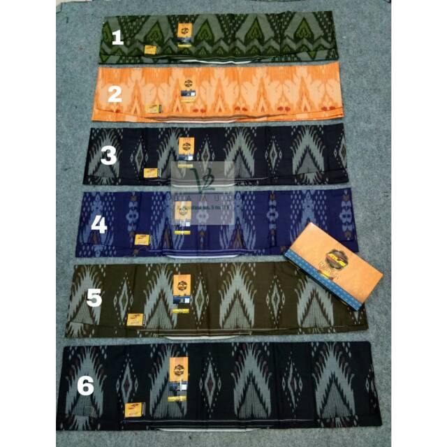 Sarung Atlas Idaman Kembang Tulip