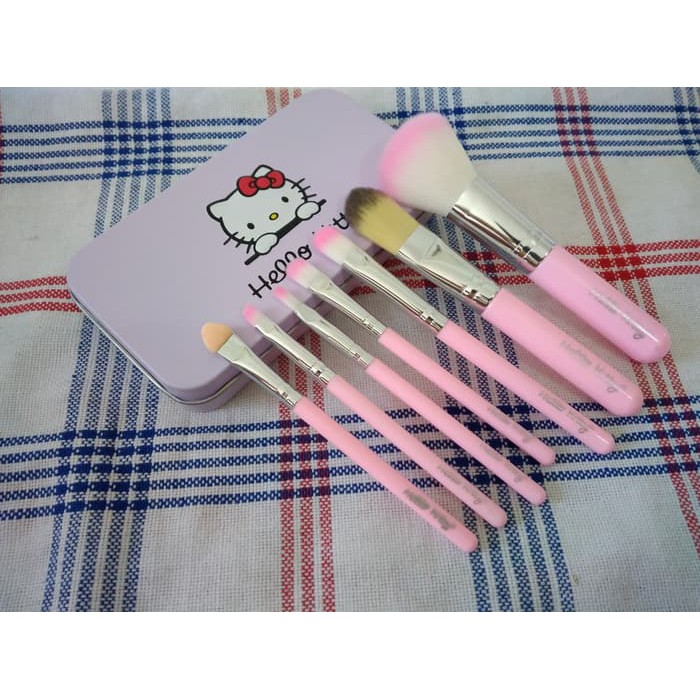 Kuas Set Isi 7 HelloKitty Make Up Brush Hello Kitty Mini Brush 7pcs Make Up Brush HelloKitty