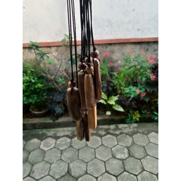 10pcs kalung etnik kayu gaharu asli kalimantan | Kalung keberuntungan | Kalung friendship | ready ga