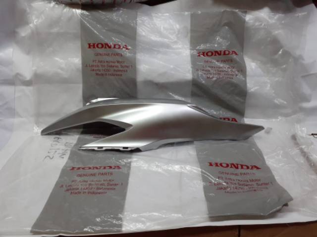 cover body samping belakang kiri kanan set vario 125 150 all new 2018 silver doff dop original lp