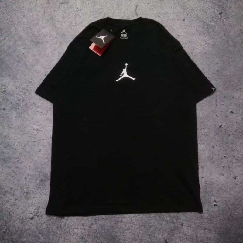 jordans plain black