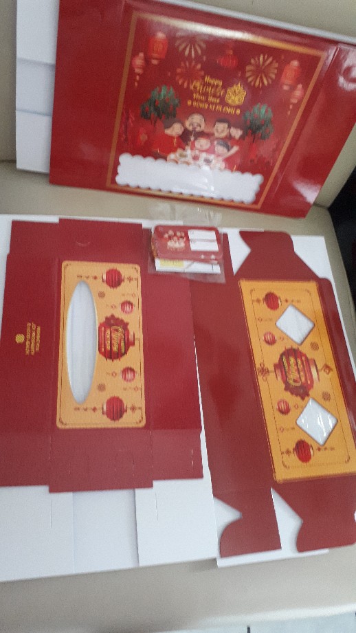 Box Imlek 20 Cm X 10 Cm X 7 Cm