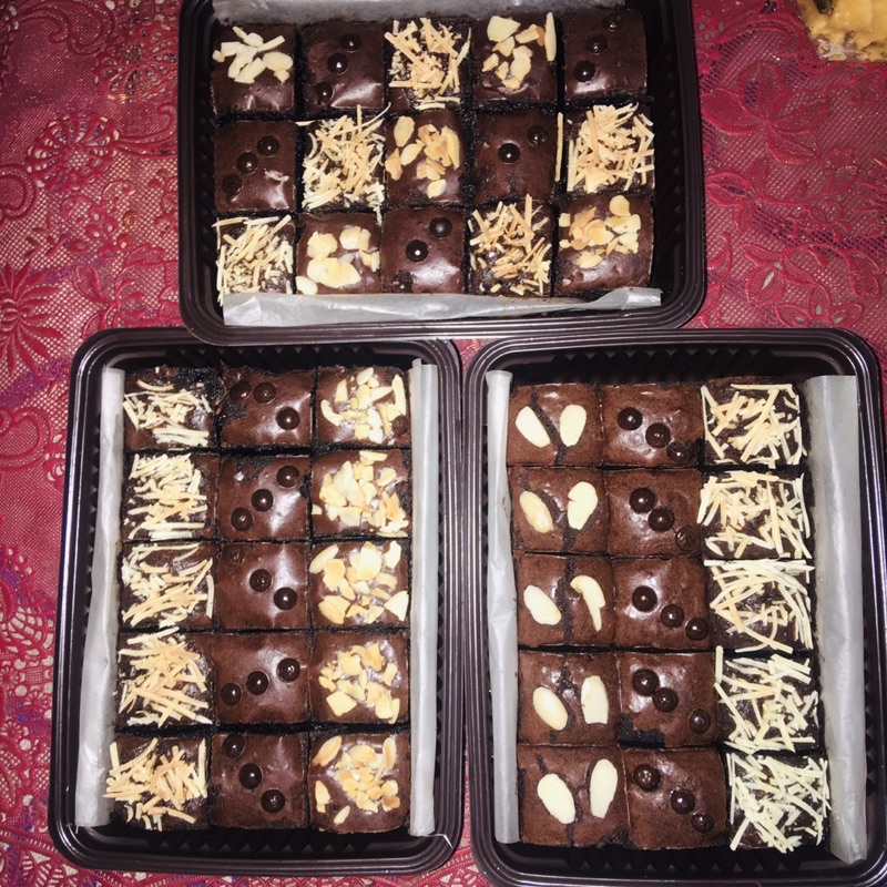 

Brownies Sekat / Fudgy Brownies
