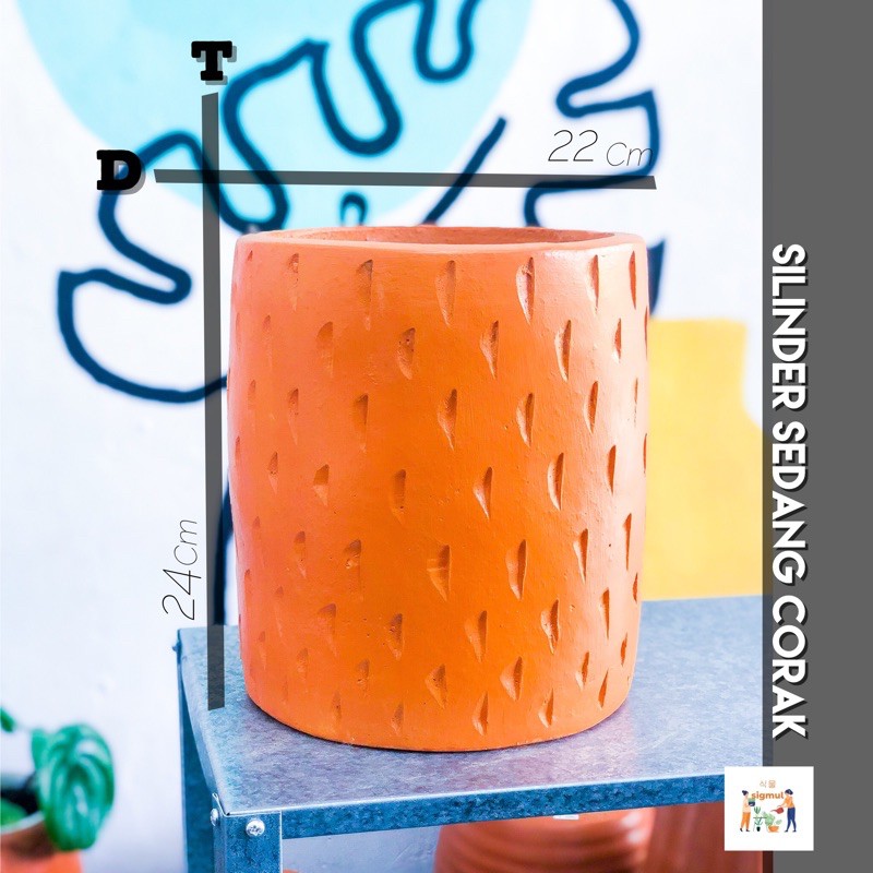 Pot Terakota / Pot Gerabah / Pot Teracotta / Tanah Liat Silinder Sedang Corak