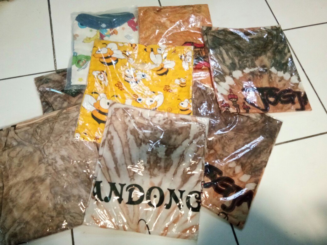 Kaos Jogja Onthel/ Kaos Wisata Jogja/ Kaos Malioboro/ Kaos Jogja Murah/ Kaos Batik
