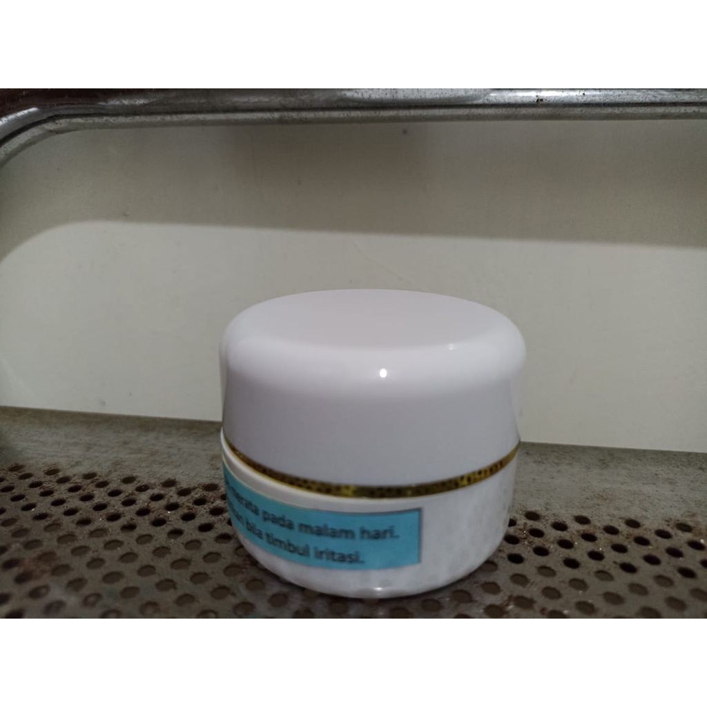 CREAM MALAM FLEK WHITENING