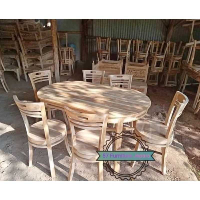 Meja Kursi Makan Besar Kayu Jati - Meja Oval 6 Kursi Jati Mentahan