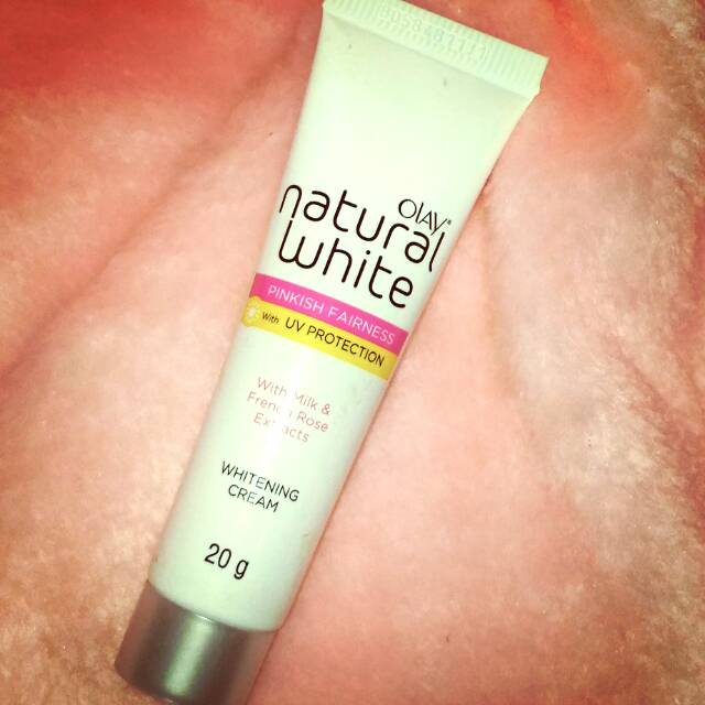 PRELOVED Olay  natural white