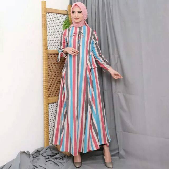 Gamis Katun Salur Motif Garis