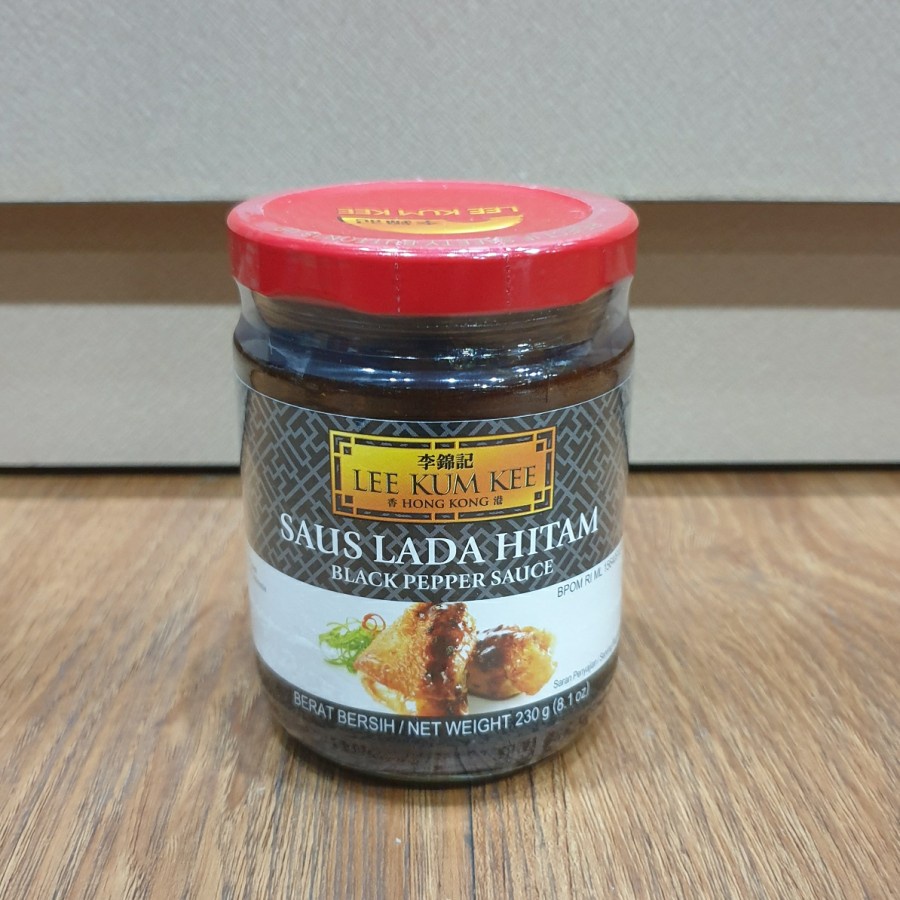 

Lee Kum Kee Black Pepper Sauce / Lee Kum Kee Saus Lada Hitam 230 Gr