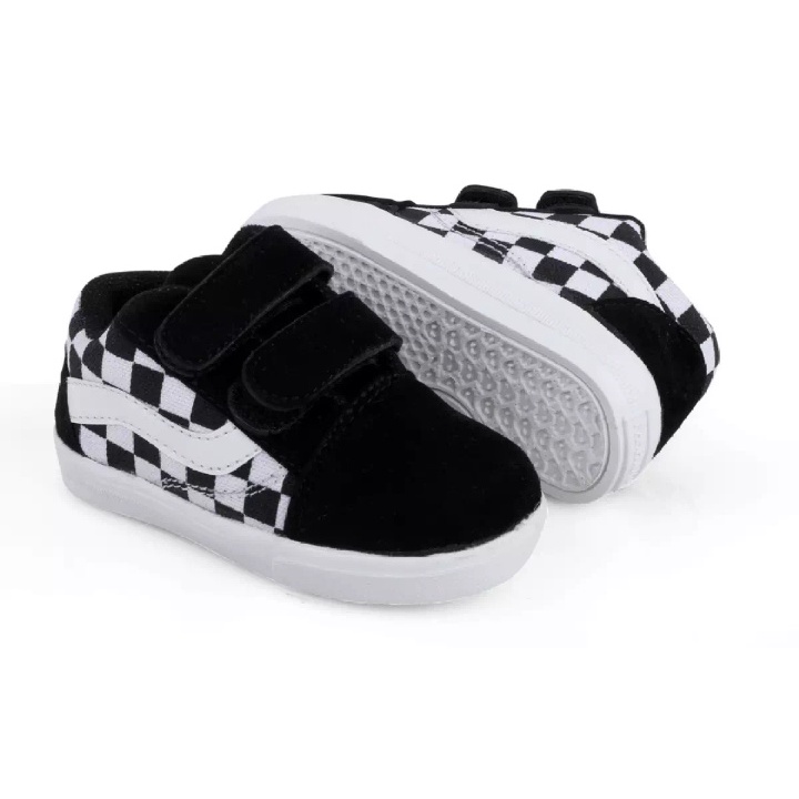 Sepatu anak laki laki oldskool usia 1 2 tahun