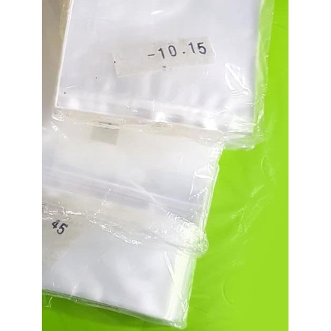 

PP Tebal 08 / uk 15 x 25 / Per 500 / Kantong Plastik