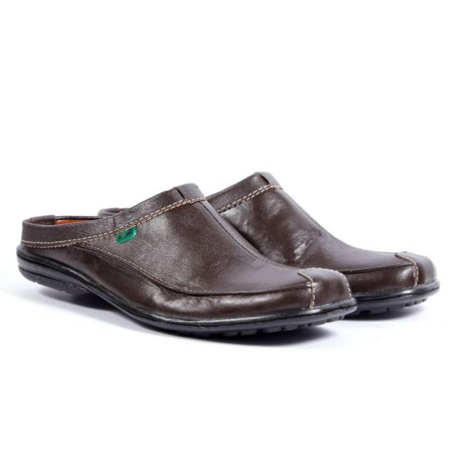 Sepatu sandal pria bustong casual formal Kickers kulit asli