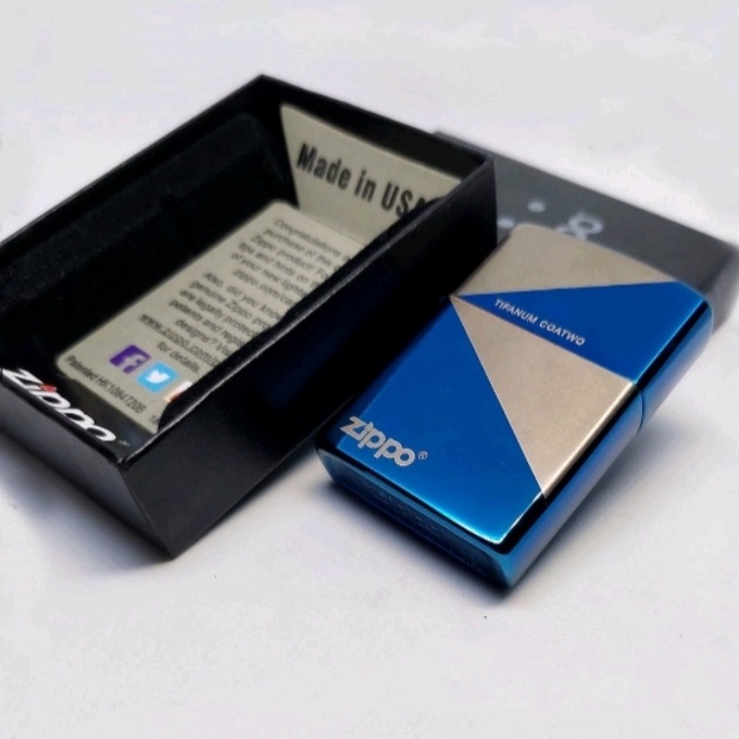 ZIPPO CLASSIC BLUE ICE TIFANUM COATWO ORIGINAL USA BRADFORD