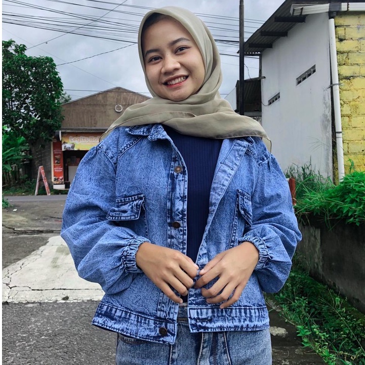 Jaket Jeans Oversize LD 110 - 150 // Jaket Jumbo Saku Wanita Sandwash Denim Premium-TWEETY BIRU LD110