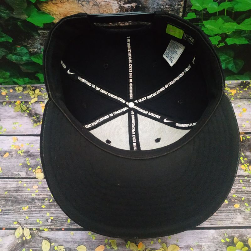 topi snapback nike big logo