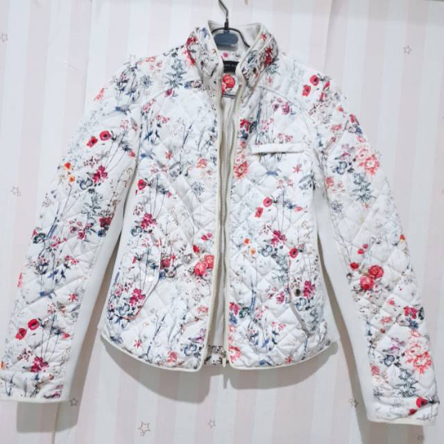 Zara Jaket Flower Original belinya ampir 3jtan dijual krn sdh ga muat Like New yaa