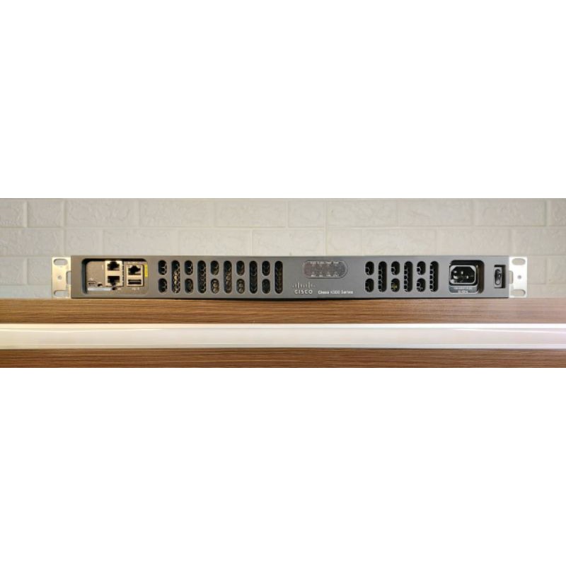 Switch Cisco 4300 Series ISR4331-SEC  K9 Second Berkualitas