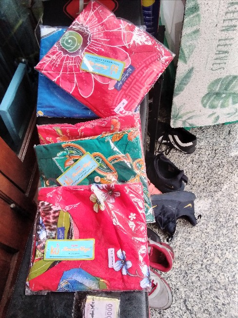 Daster Cantik Kencana Ungu Larasati (label Biru Asli Ori) : Homedress Batik Solo Adem Awet