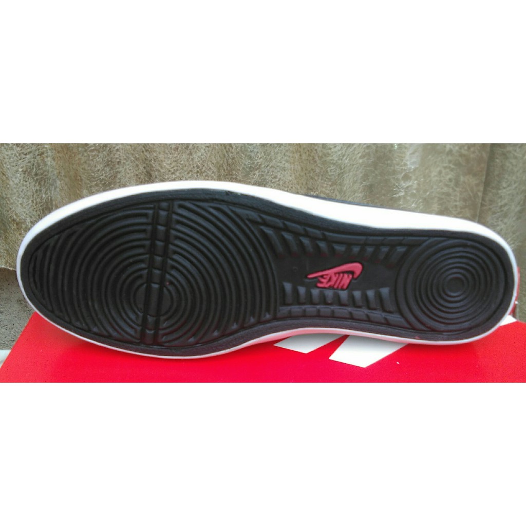 sepatu casual pria nike slip on hitam