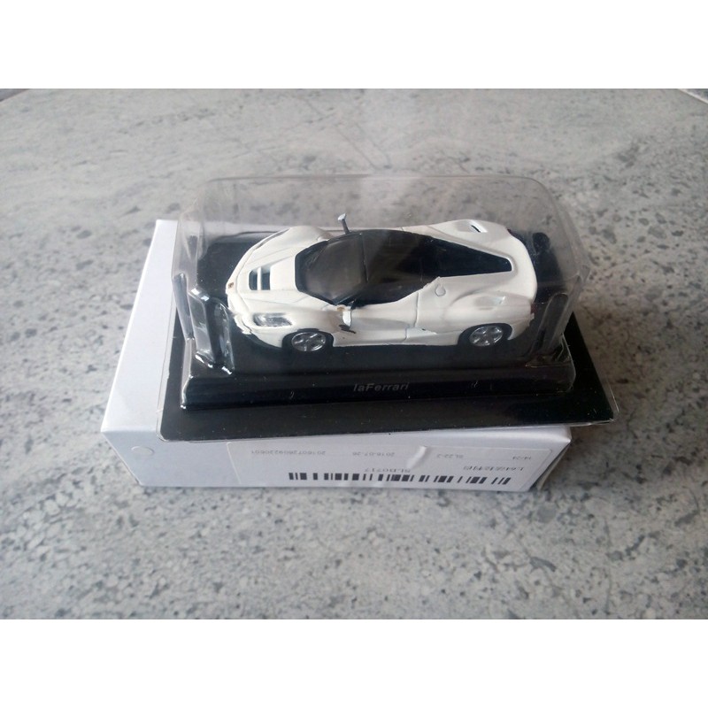 Kyosho OEM Laferrari White