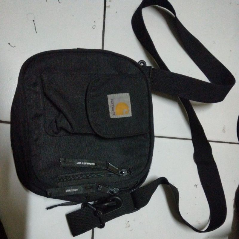 carhartt slingbag