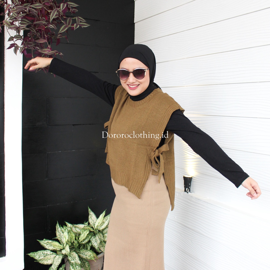 Vest Rompi Tali Rompi Rajut Oversize