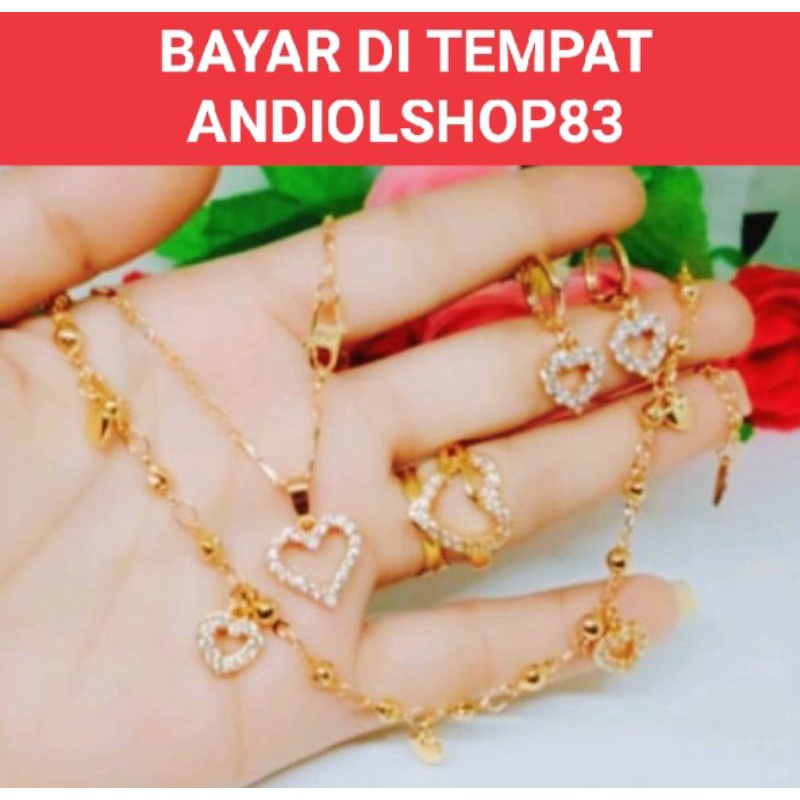 Perhiasan wanita dewasa dan remaja set lengkap titanium motif love full permata Cristal lapis emas 2