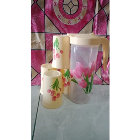Ceret air dengan cangkir 4 pcs/ Ceret plastik plus cangkir / Ceret air/ Ceret plastik set 4 cangkir