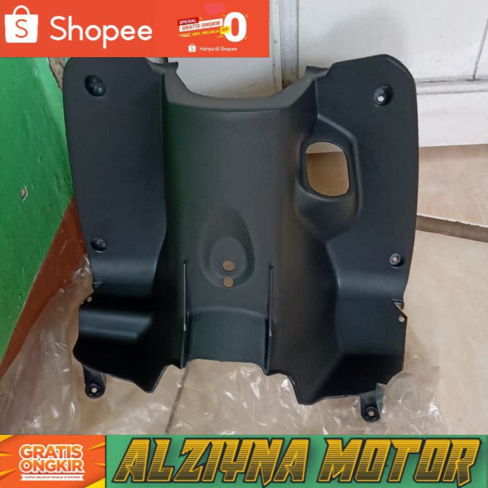 dek kunci atas Beat Karbu