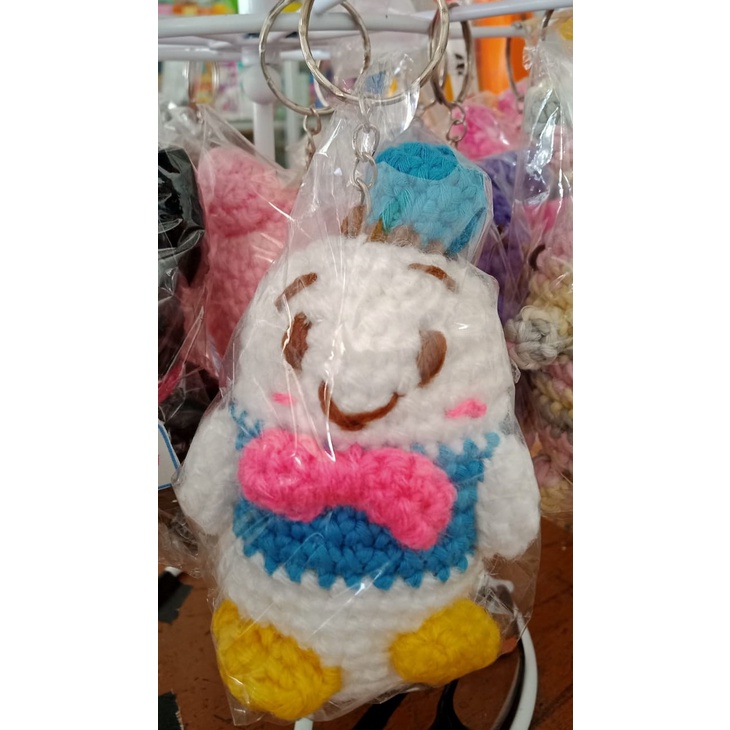 

gantungan kunci rajut 2