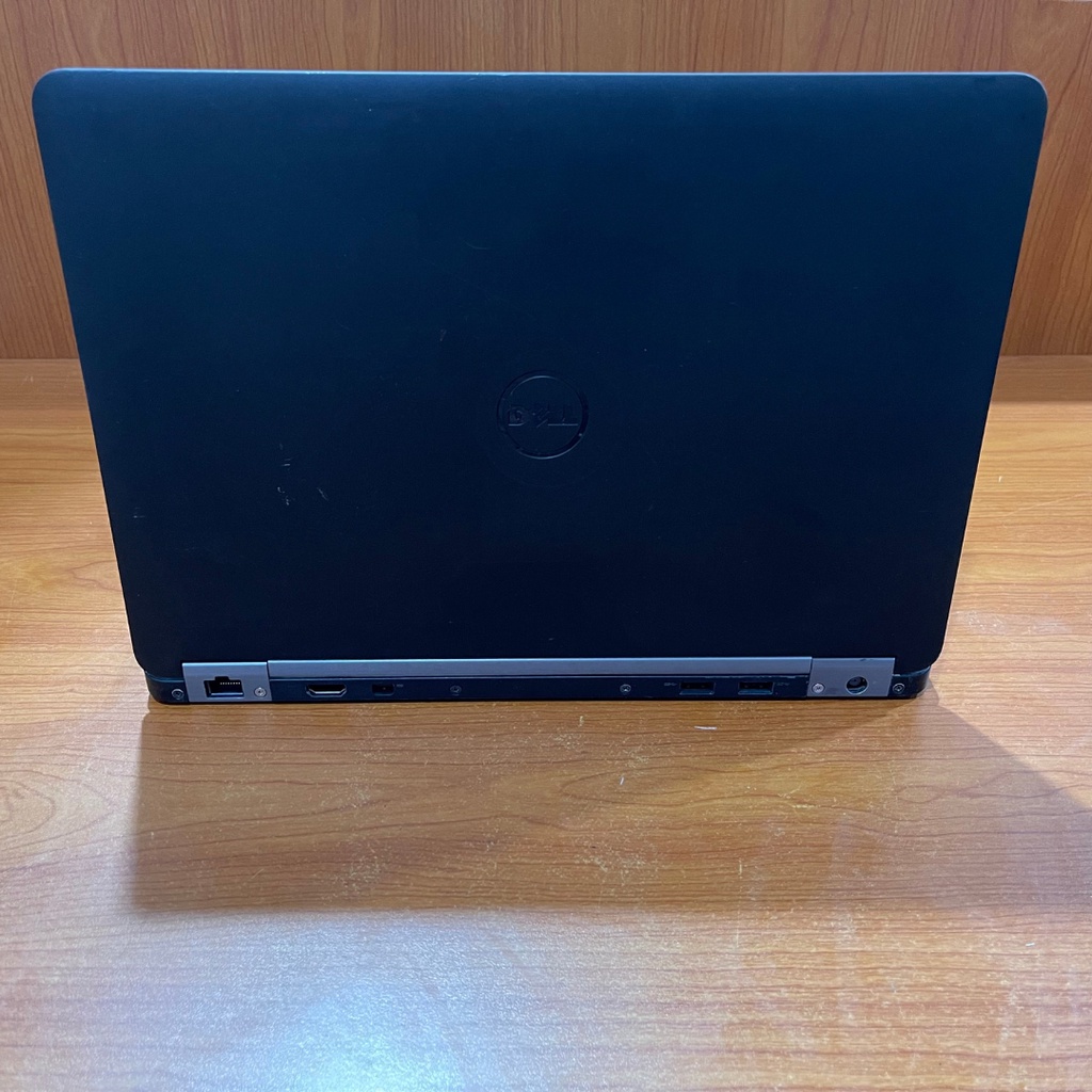 Dell Latitude E 7270 C15 63000 2.40GHz Ram 8 GB Ssd 256 GB