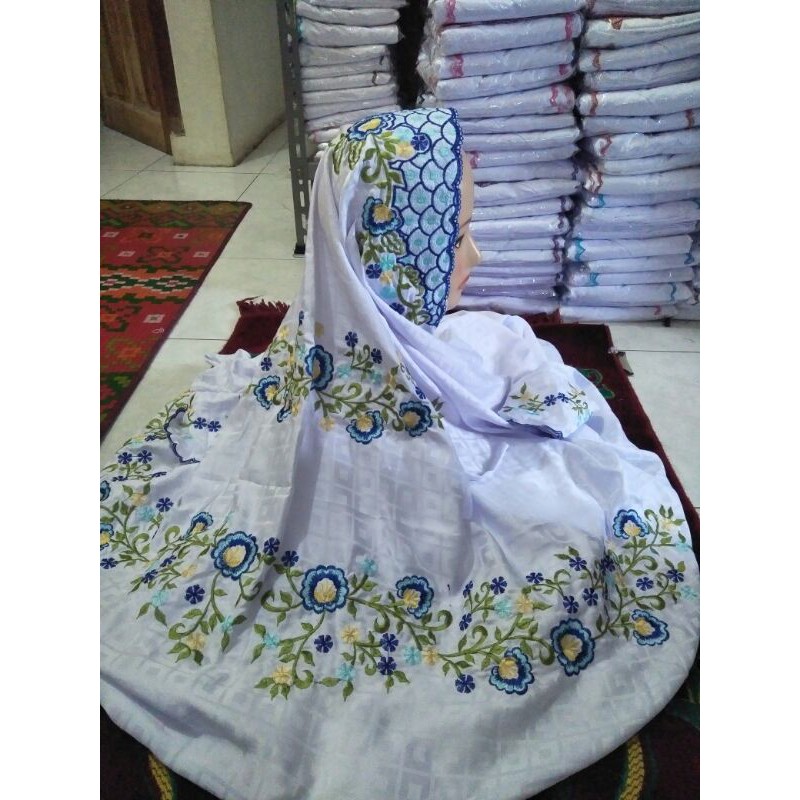 Mukena Terusan Jeblus Semi sutra kotak Dewasa